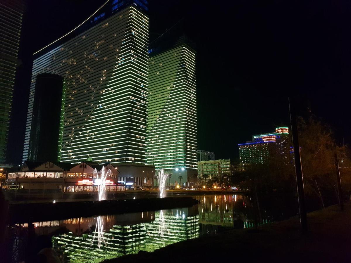 Aparthotel Best House Orbi City Batumi Exterior foto