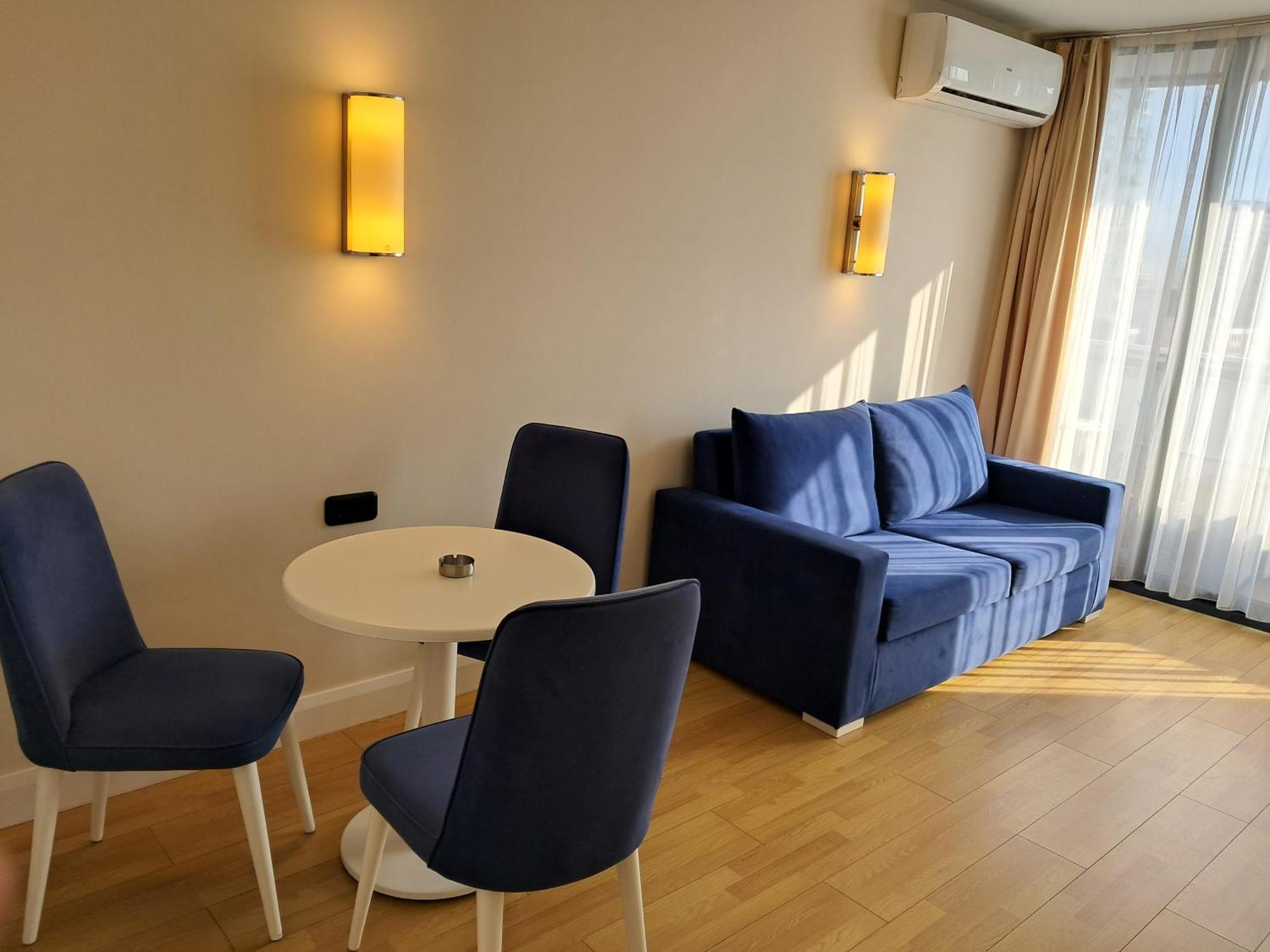 Aparthotel Best House Orbi City Batumi Exterior foto
