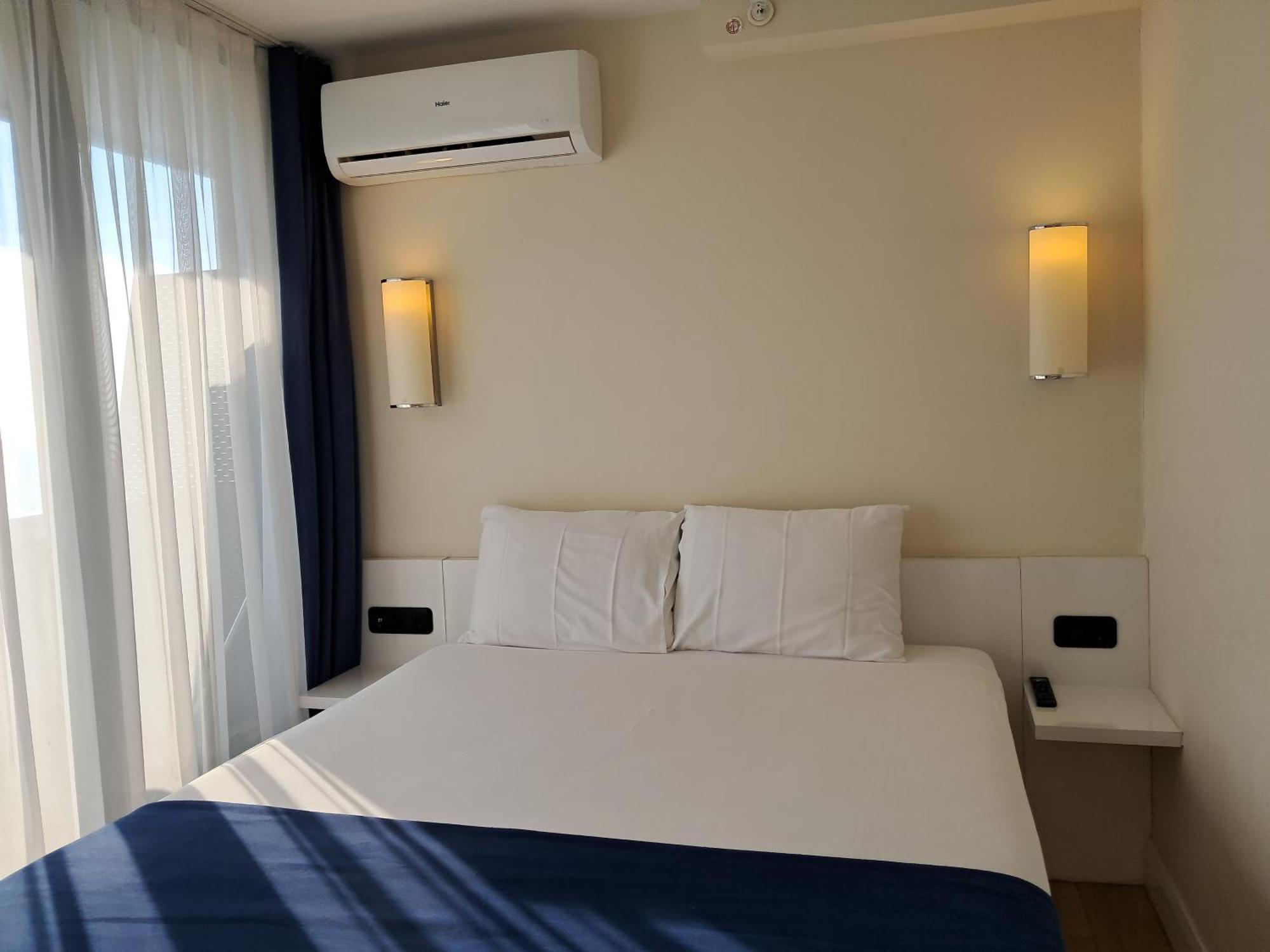 Aparthotel Best House Orbi City Batumi Exterior foto